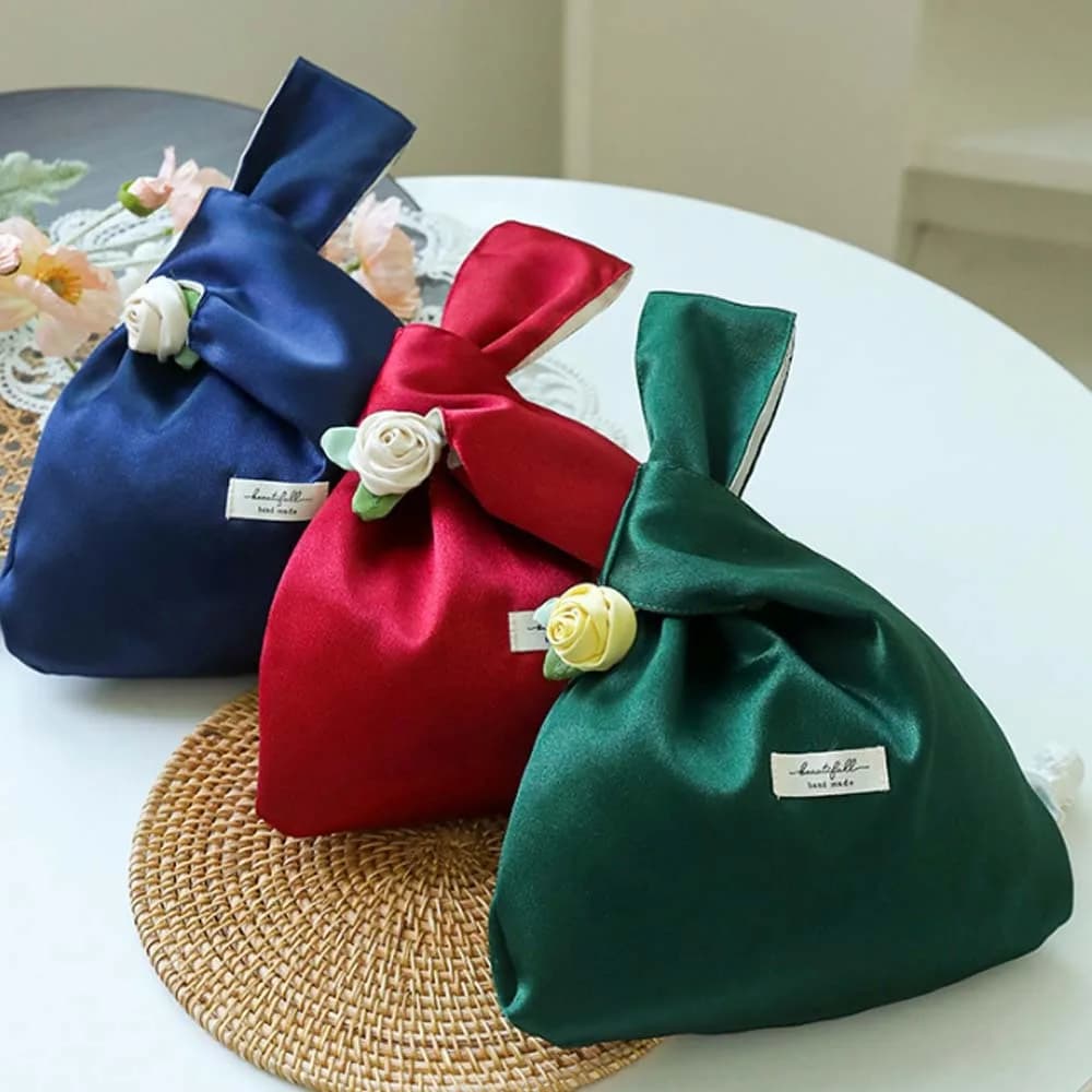 Elegant Rose Wrist Bag Chinese Style Pearl Pendant Butterfly Orchid Knot Handbag Pin Storage Purse Gift Candies Bag Women