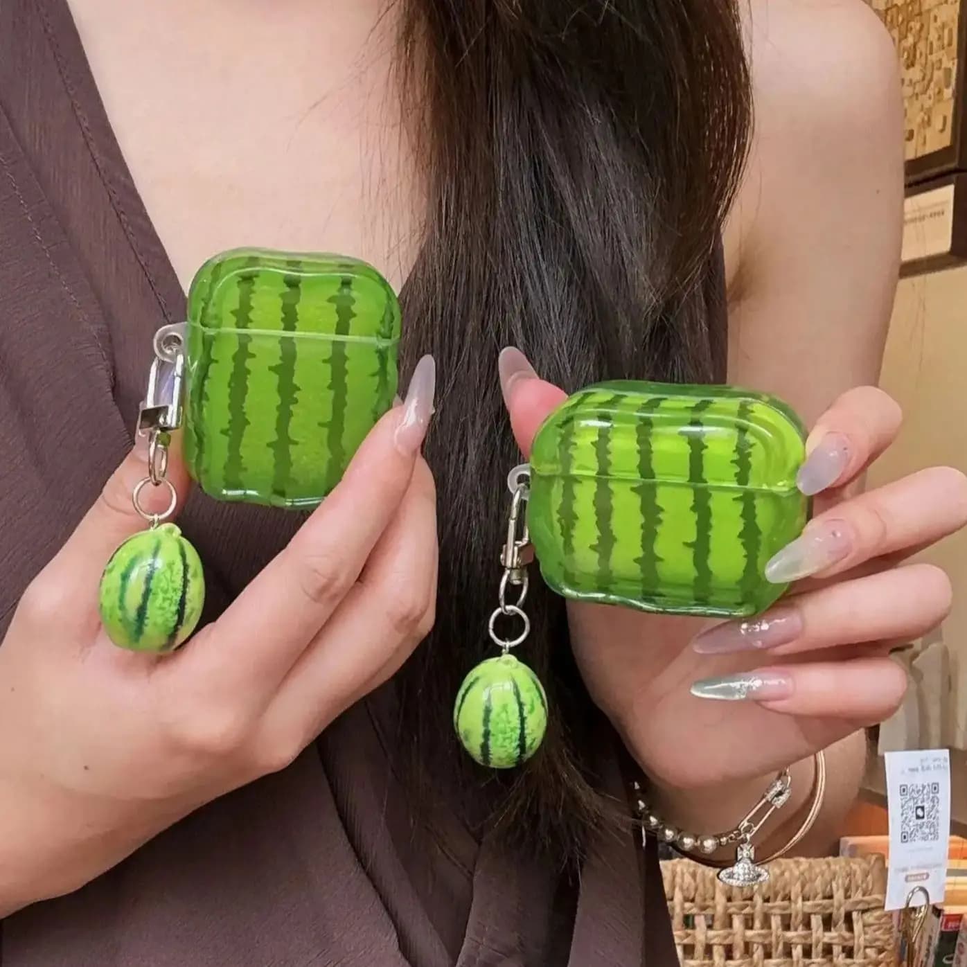 Earphone case with corrugated edge with cute watermelon pattern with ear case with watermelon pendant suitable for AirPods 1 2 3 4 Pro Pro2 Pro3
