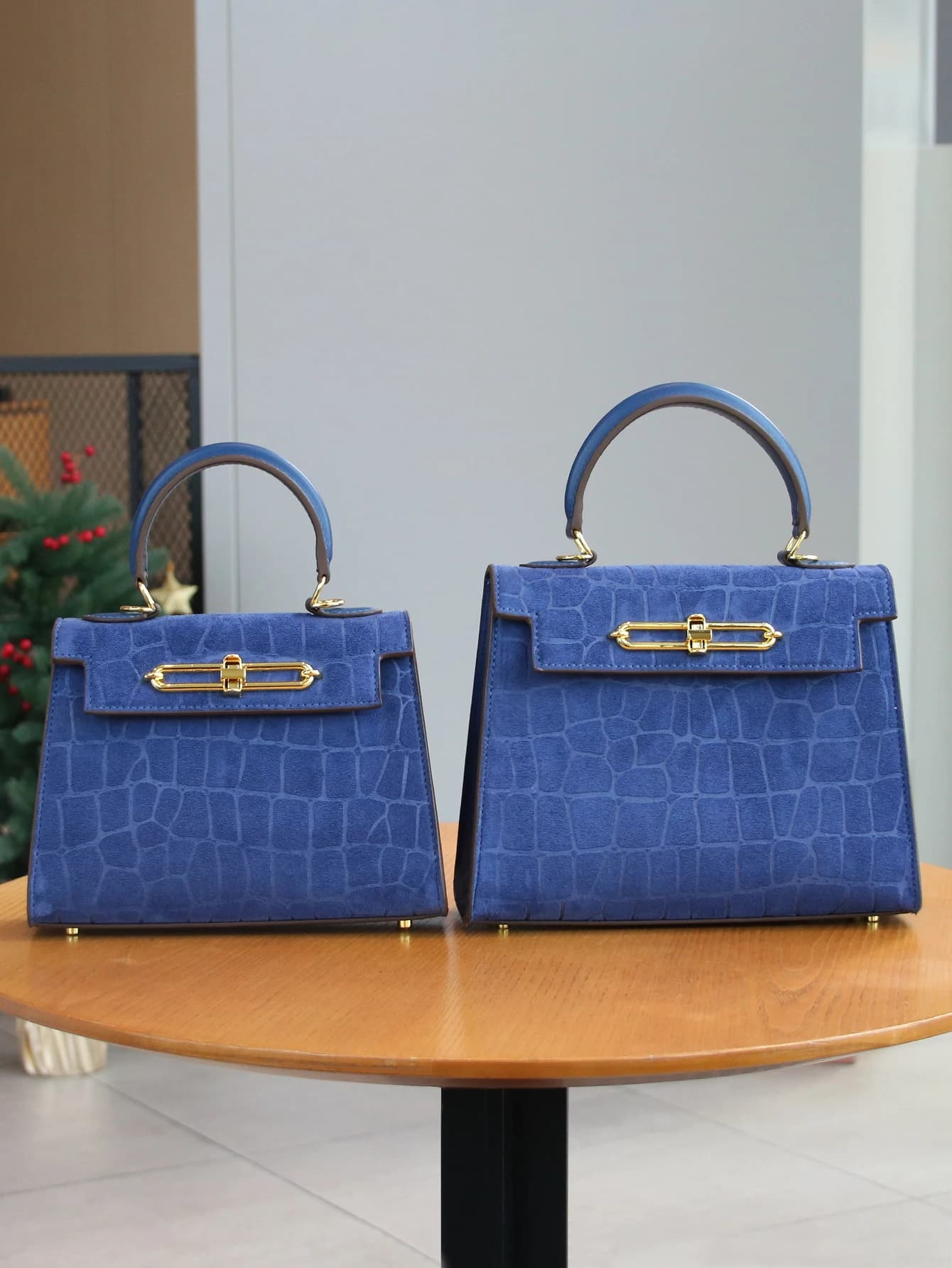 Fall/winter 2025 retro frosted crocodile pattern high-end fashion ladies bag temperament commuter handbag OL commuter Joker work