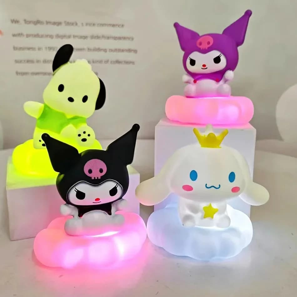 Nuova Lampada da Tavolo in Stile Giapponese Sanrio, Luce Notturna a Forma di Nuvola con Personaggi Kuromi, Cinnamoroll, Pochacco, Decorazione Illuminante