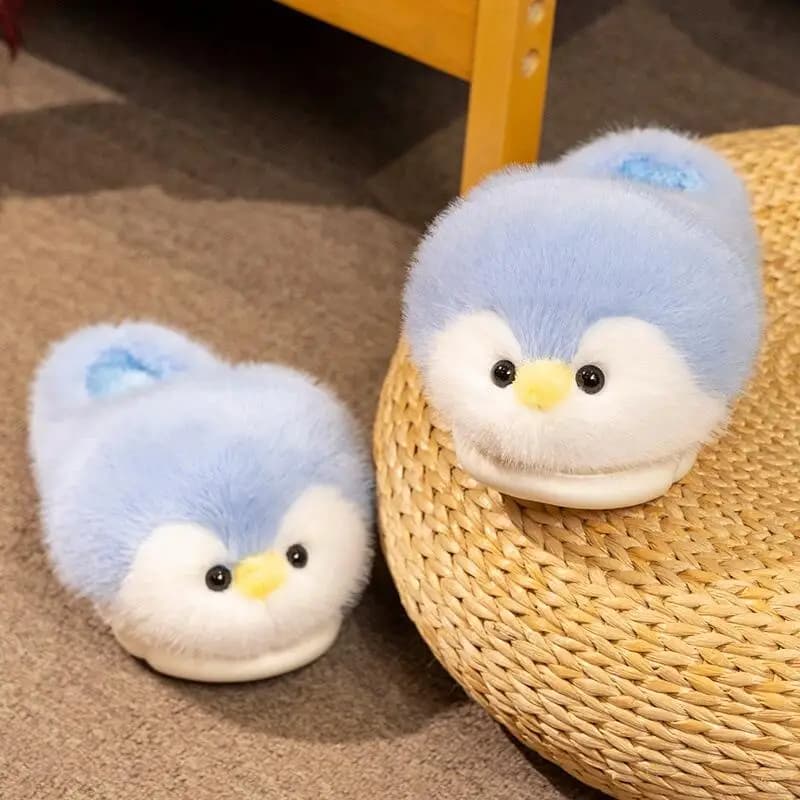 Hot 2025 autumn winter new women plush cartoon cute penguin cotton shoes light fashion anti slip comfort warm cotton for home