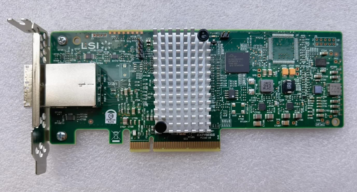 Oracle Sun 7110119 7085208 8 porte 12 Gbps SAS-3 HBA (Ext) LSI SAS 9300-8e