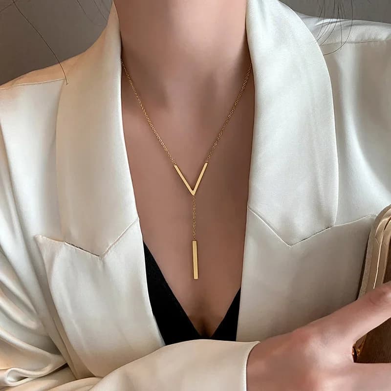 Collana Lunga a V Semplice e Sexy, Catena Lunga Color Oro con Ciondolo a Barra Verticale, Gioielli da Festa per Donna, Regalo