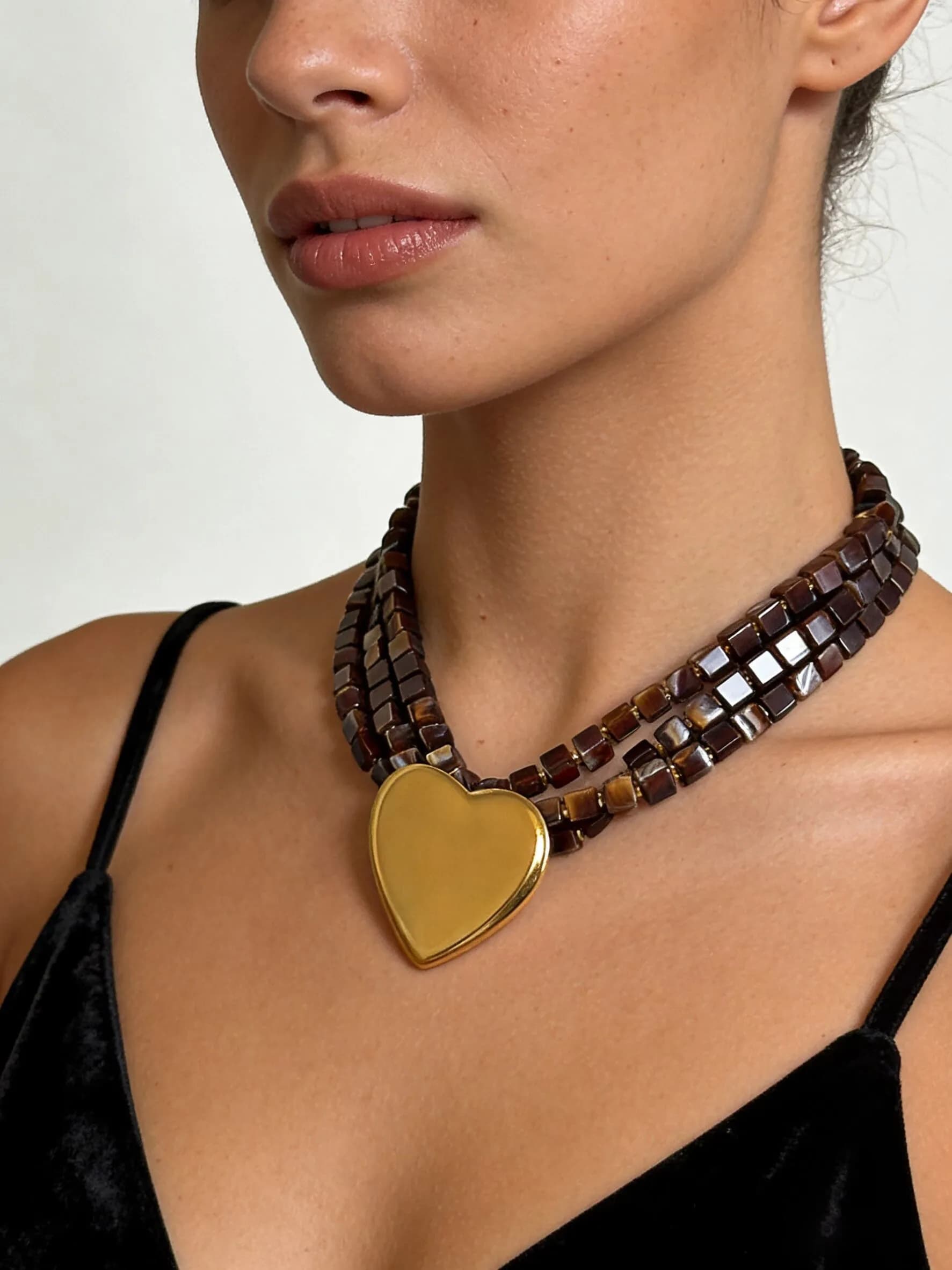 Peri'sbox Autumn/Winter Layered Resin Bead Handmade Chain Metal Heart Pendant Necklace Women's Fashion Stainless Steel Jewelrys
