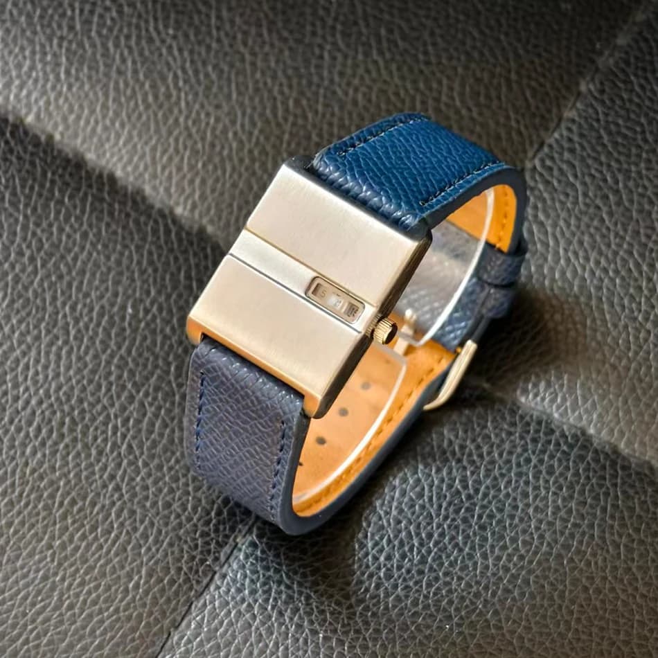 Orologio al Quarzo Minimalista Quadrato con Cinturino in Pelle, Cassa in Lega Resistente, Accessorio da Polso Casual per Uomo e Donna