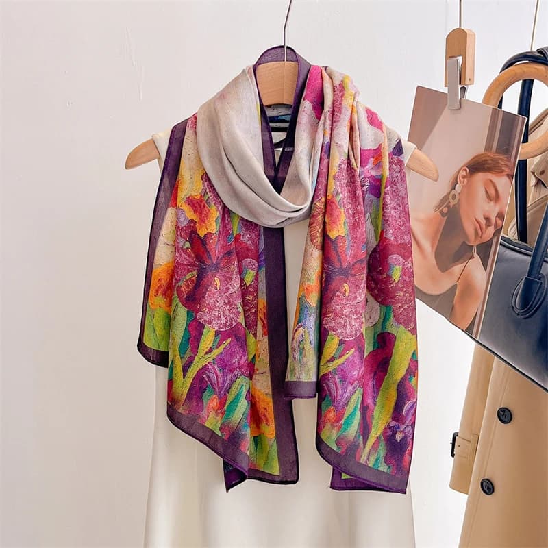 Sciarpe di lana e seta di lusso Scialle di design caldo invernale Sciarpa elegante Donna Avvolgere Hijab Pashmina Bufanda Foulard lungo femminile 2025