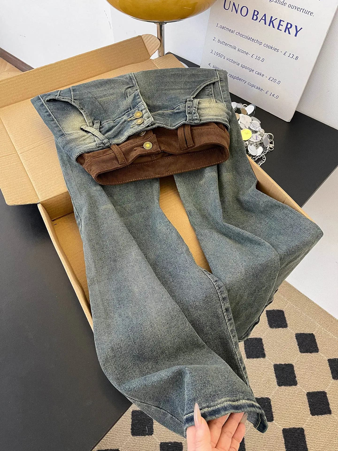 Low Waist Bell Bottom Denim Jeans Women's Spring Fashion Washed out Color Block High Street Style Cotton Stretch Jeans