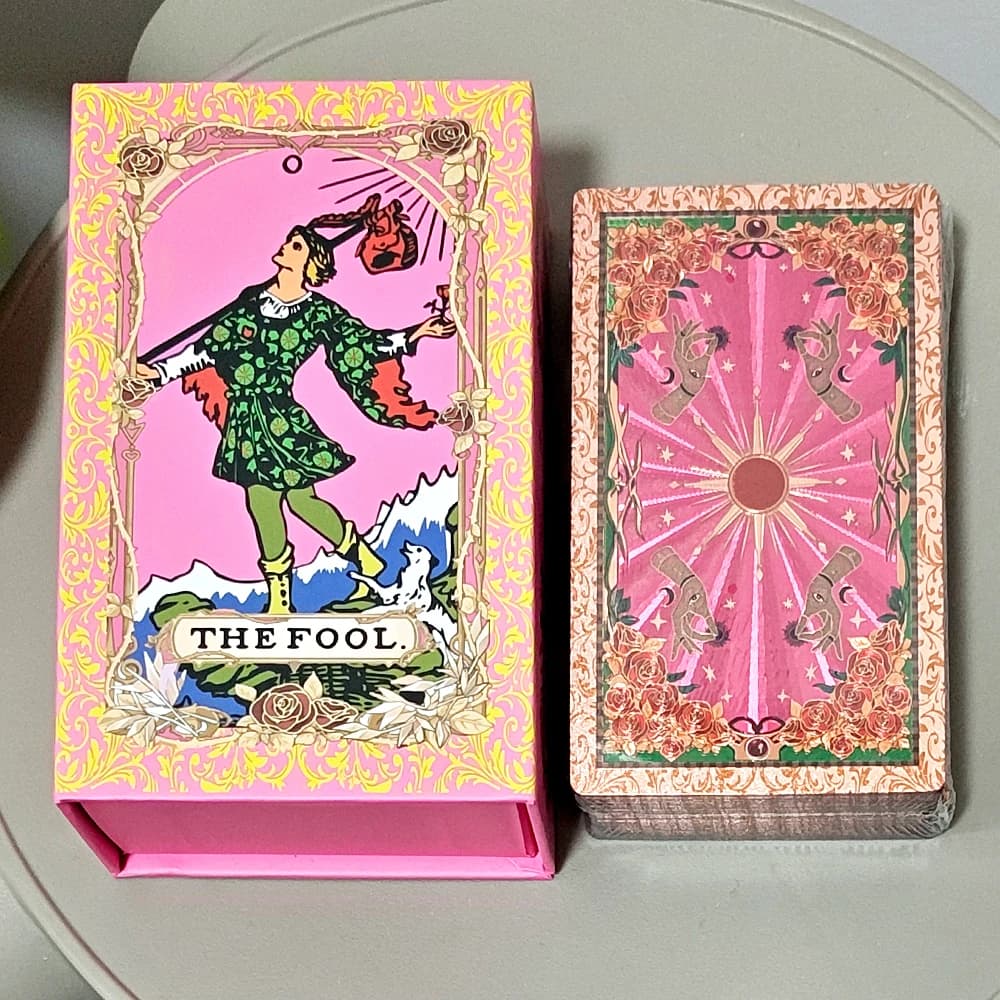 Carte dei Tarocchi Impermeabili in Plastica PET Durevole, Rosa e Oro Rosa, Mazzo da 78 Carte con Scatola 12x7cm
