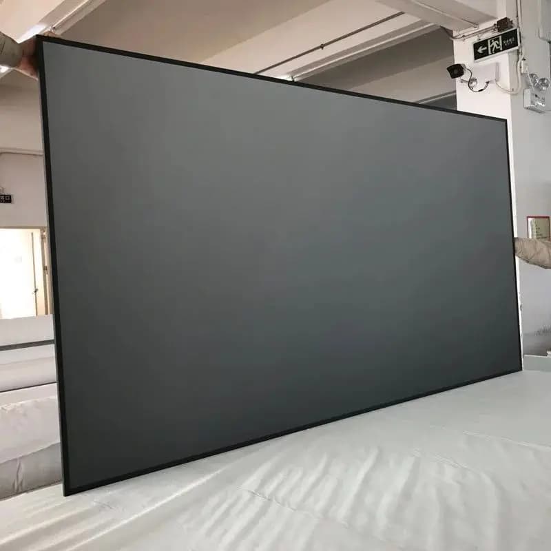 Schermo per Proiettore ALR Grigio Cristallo 130-150 Pollici, Telaio Fisso a Parete con Sistema di Reiezione della Luce Ambientale per Home Cinema