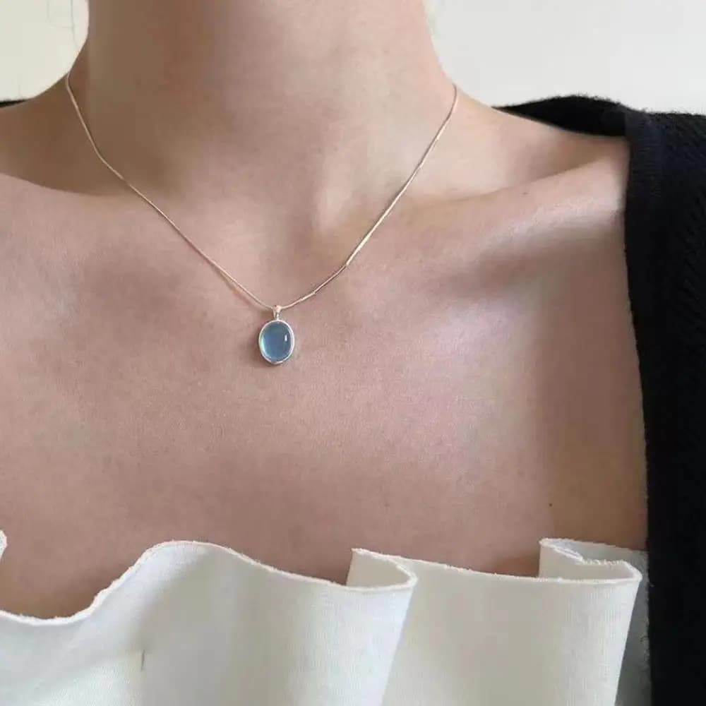 Collana con ciondolo acquamarina ovale donna colore argento blu pietra chiaro di luna Design di lusso catena serpente regalo di gioielli di moda per ragazze