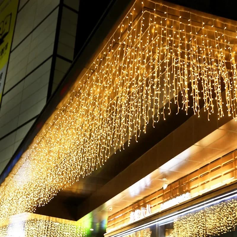 2025 Ghirlanda di Natale LED Tenda Ghiacciolo Luci della stringa Caduta 0,4-0,6 m AC 220 V Giardino Strada Luce decorativa per esterni