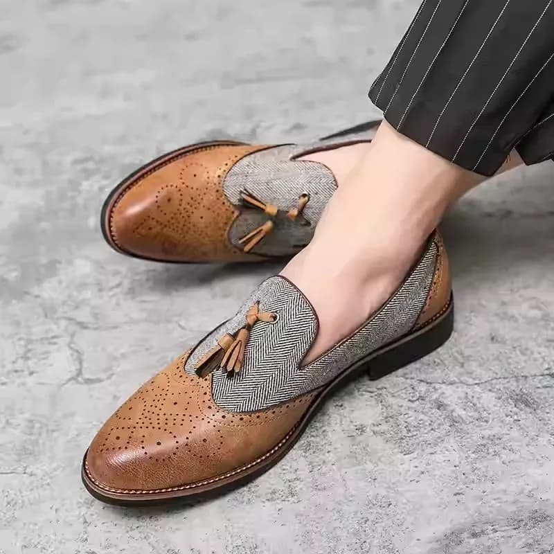 Scarpe da uomo in pelle Mocassini con nappe per uomo Scarpe sociali Scarpe classiche da uomo Mocassini eleganti da festa Calzature moda uomo