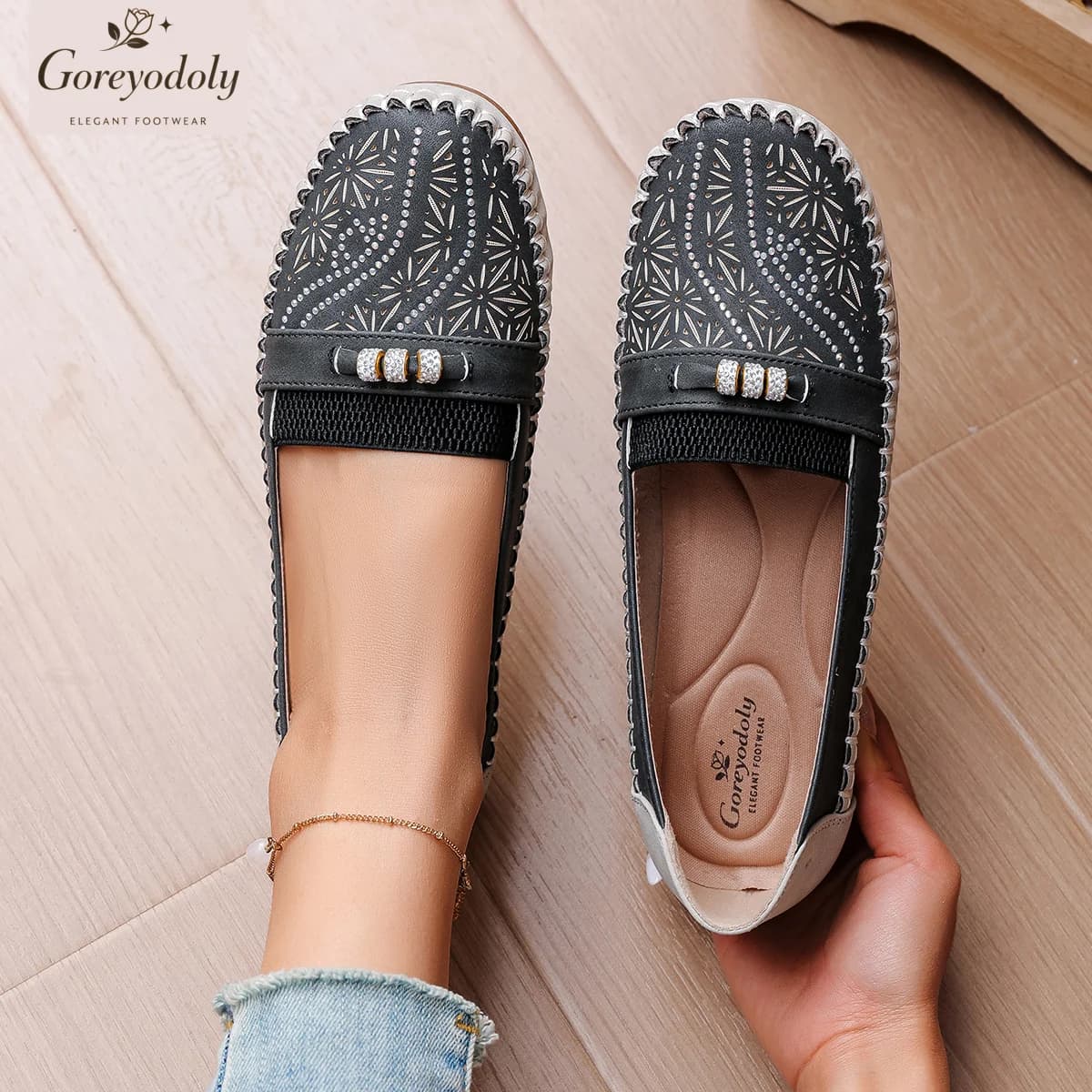 Goreyodoly mocassini slip-on da donna con motivo traforato, design patchwork, fascia elastica, scarpe da passeggio casual leggere e traspiranti, morbide