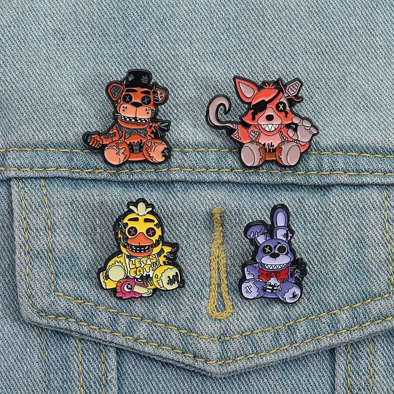 Cartoon Teddy Bear Spilla smaltata Giocattolo creativo Spille da bavero Vestiti Spille Borsa da libro Accessori di abbigliamento Per bambini amici Regali