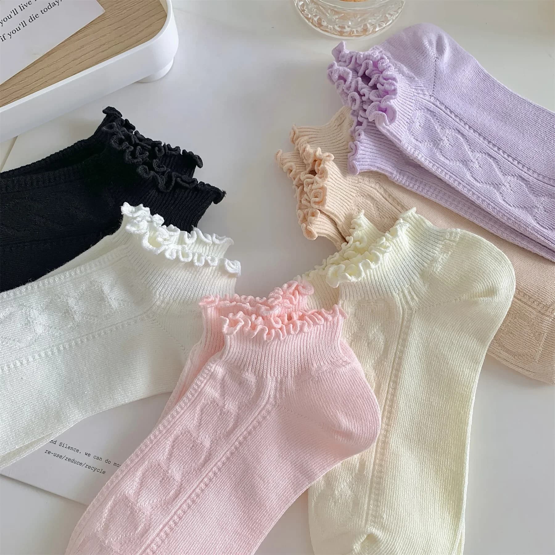 Women's Short Socks JK Lolita Sweet Girls Kawaii Socks with cute volants Slim and breathable ankle boat socks in cotton Sox