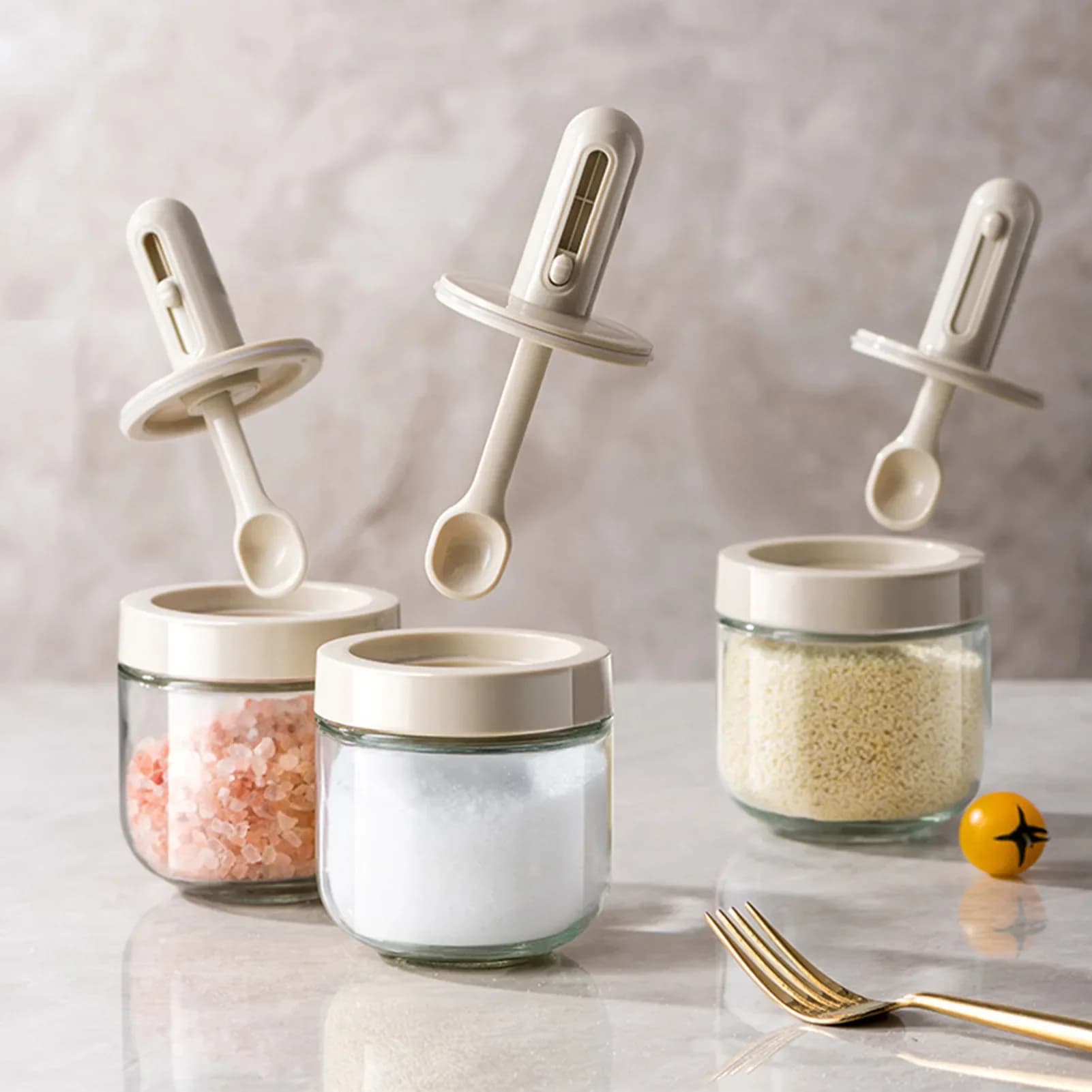 Scatola per condimenti protettiva Contenitore per condimenti per condimenti Bottiglia per condimenti in vetro da cucina Contenitore per spezie per sale con coperchio Cucchiaio Arco per zucchero
