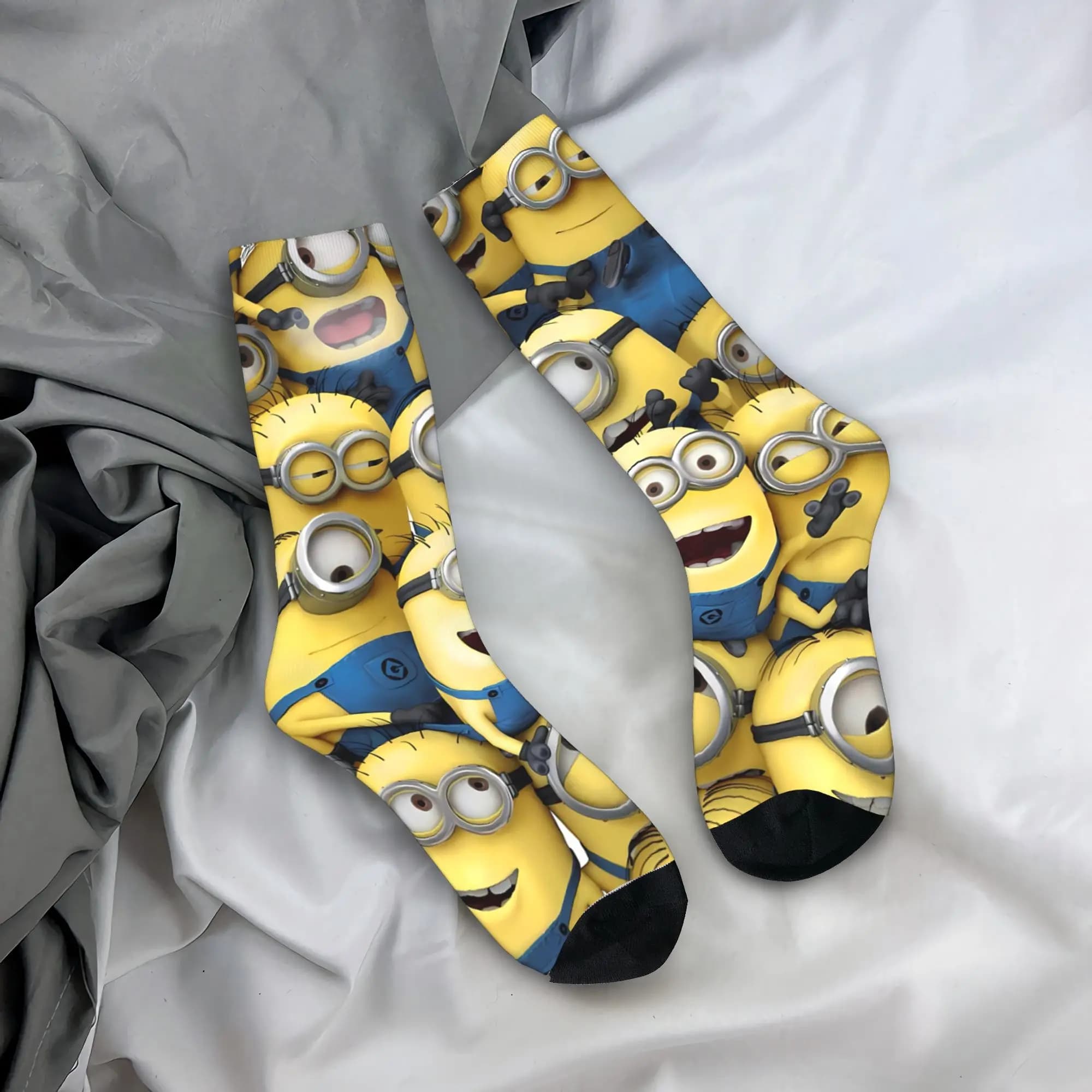 Yellow Man M-Minionss Stockings Pattern Casual Socks Winter Non-Slip Socks Men Skateboard High Quality Socks