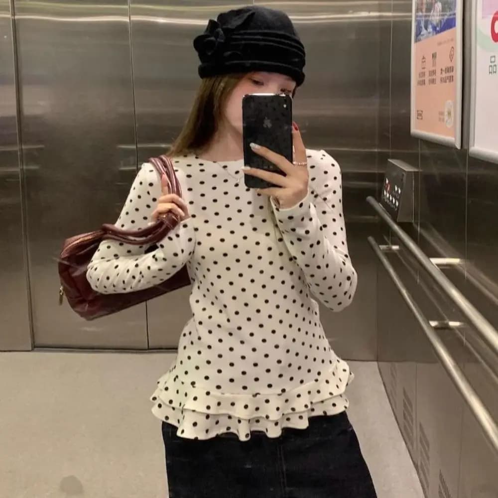 Nuova Moda: T-Shirt a Maniche Lunghe con Volant e Pois, Blusa Sottile a Strati per Donne e Ragazze, Top Interno Vero Moda