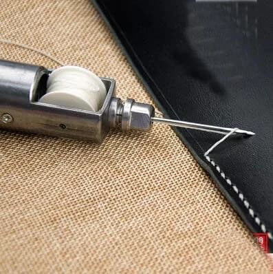 Kit di cucito fai da te per lavorazione del cuoio, set di strumenti per cucito a mano per principianti