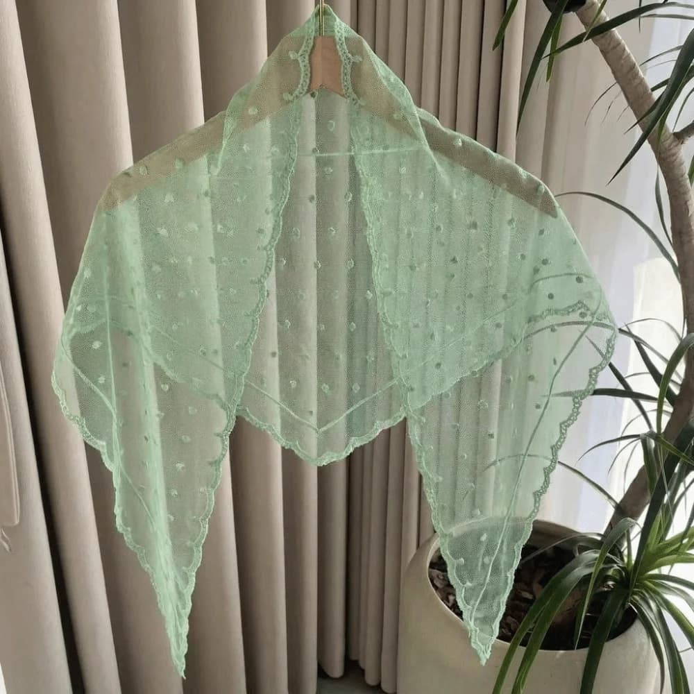 Vintage Lace Polka Dot Lace Triangle Shawl Floral Breathable Head Scarf Lightweight Hand Washable Wrap Scarf Women