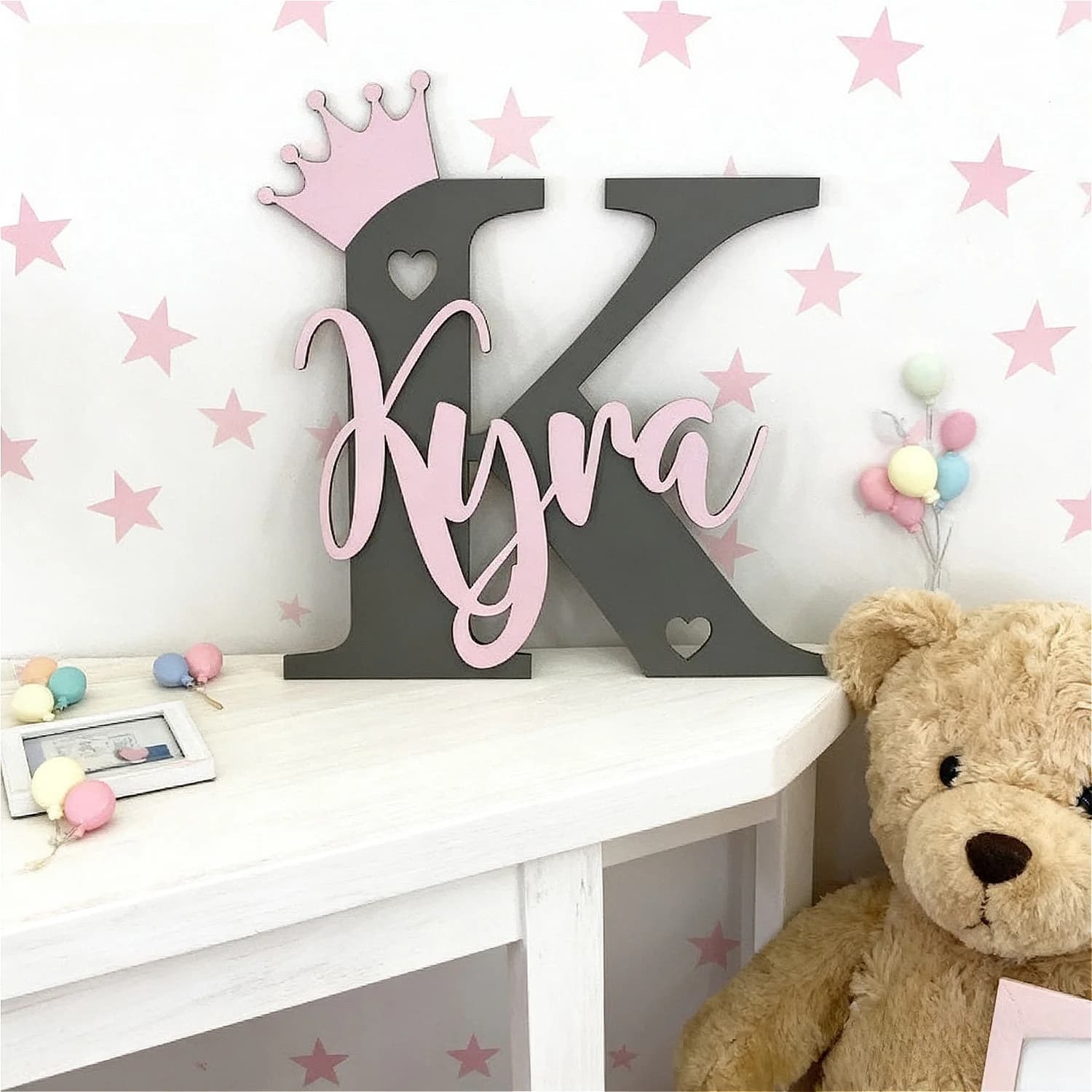 1pc Customized Double-layer Surname Brand, Unique Crown Shape, Multi Scene Decoration, Perfect Holiday Gift, Wooden Souvenir