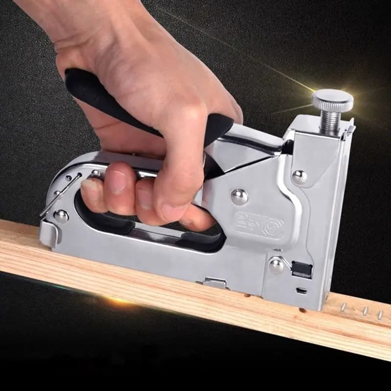 Tuta cucitrice pesante Multitool 3 In 1 per T/U/Gate Shape Staple Furniture tappezzeria In legno rivetto per cornici strumento per la decorazione della casa