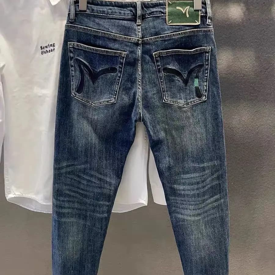 Menswear Clothing Retro Jeans Men's Spring and Summer 2025 New High-end Embroidered Trousers Small Straight Feet Slim Trend Men