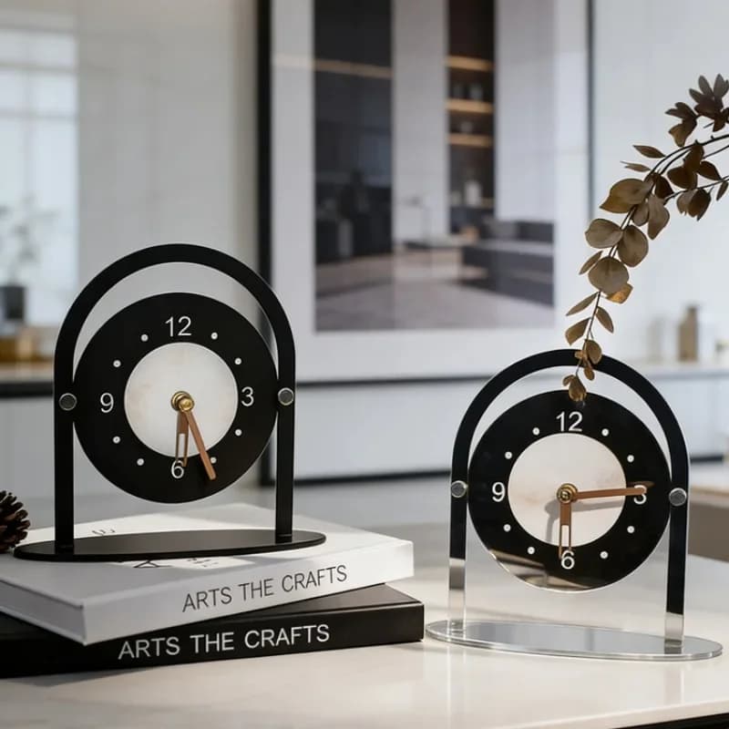 Metal Table Clock Living Room Desk Watch Decorative Luxury Tabletop Clocks Aesthetic Modern Silent Desktop Watches Home Decor