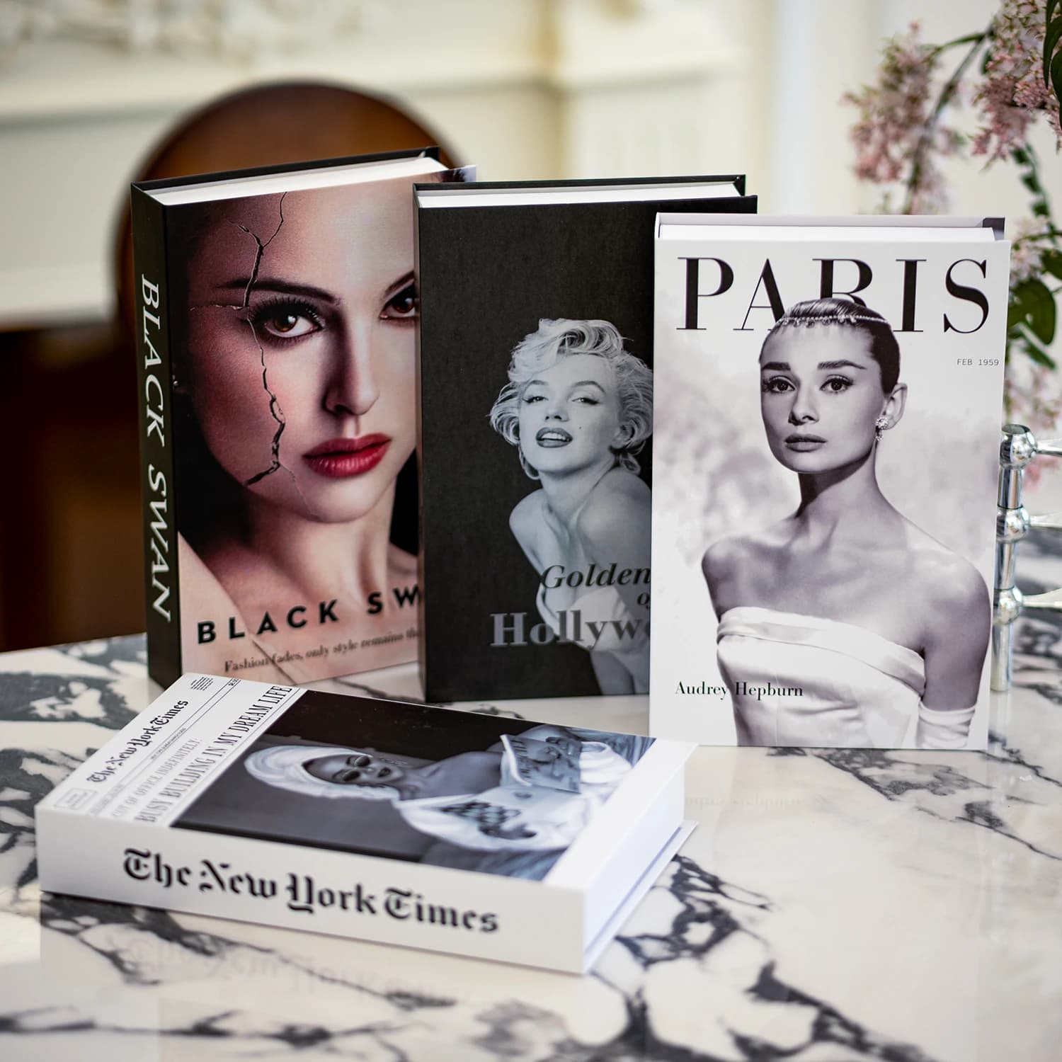 Nuovi libri finti di lusso Decorazione della casa Scatola portaoggetti per telecomando Tavolino Moda Soggiorno Accessori per la decorazione della casa