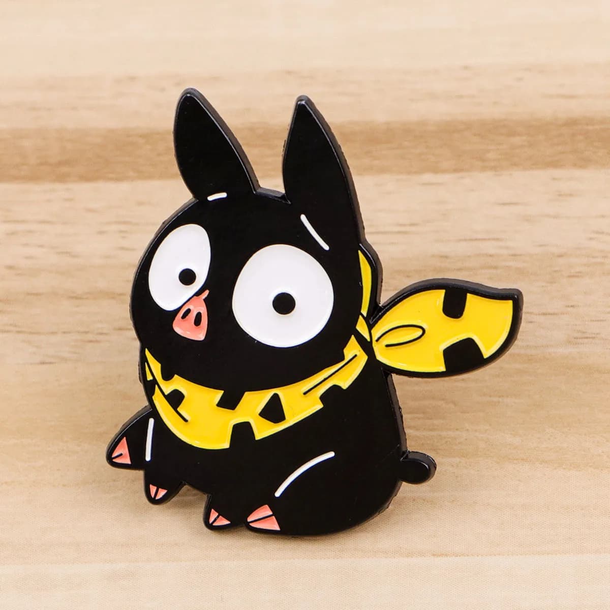 Anime Maiale Nero Smalto Spille Distintivi sullo Zaino Spille da donna Collare Spille Manga Gioielli Accessori Cosplay Giocattoli Regali