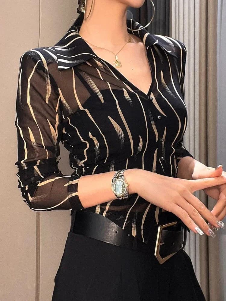 Semplice camicia e camicetta da donna nera prospettiva Designer di lusso femminile top elegante sociale moderno lungo Xxl Premium Xl M