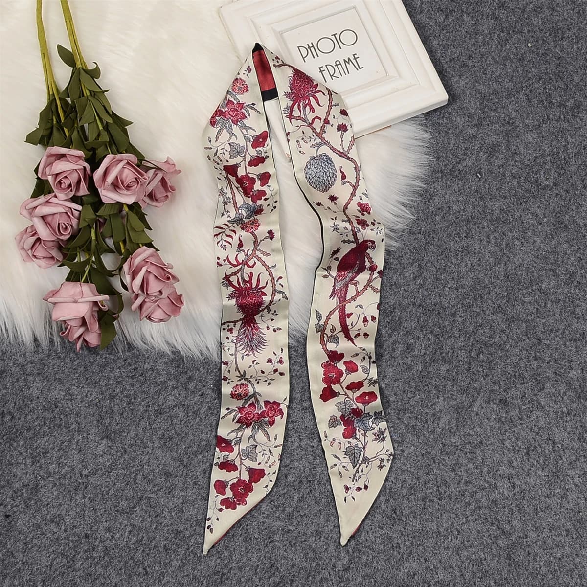 Flower Room Parrot Brand Scarf Silk Scarf Women's Leatherny Bag Scarves 2024 Design Wrist Towel Foulard Neck Handkerchief for Lady