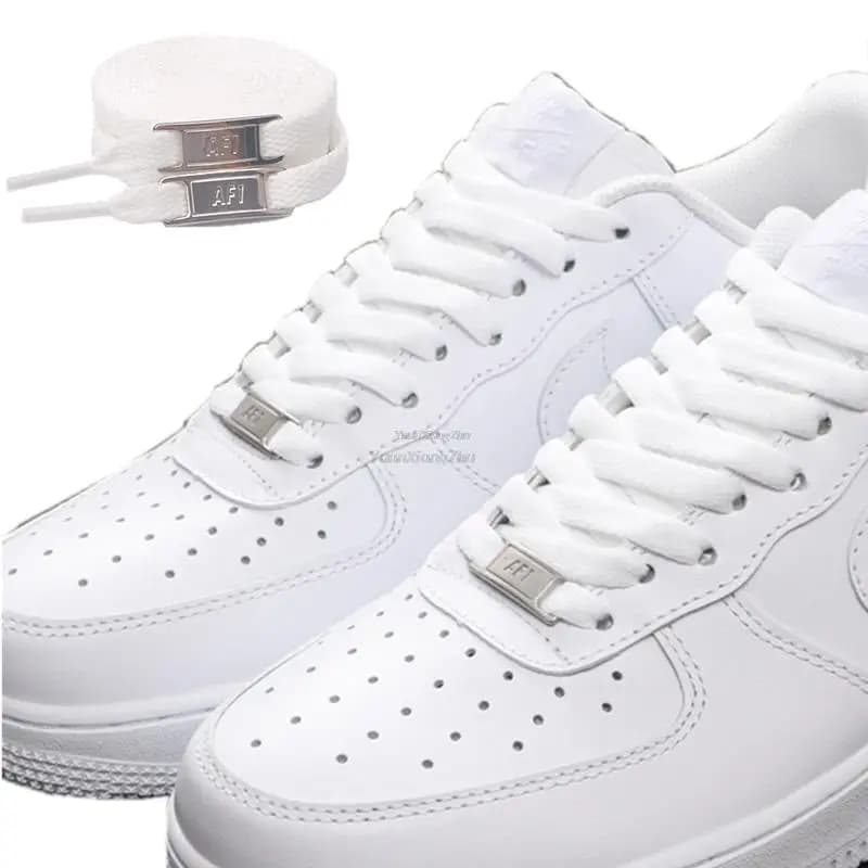 Nuova combinazione di lacci AF1 Lacci piatti bianchi e decorazione per scarpe Abito Sneaker Lacci Moda Air Force One Accessori per scarpe