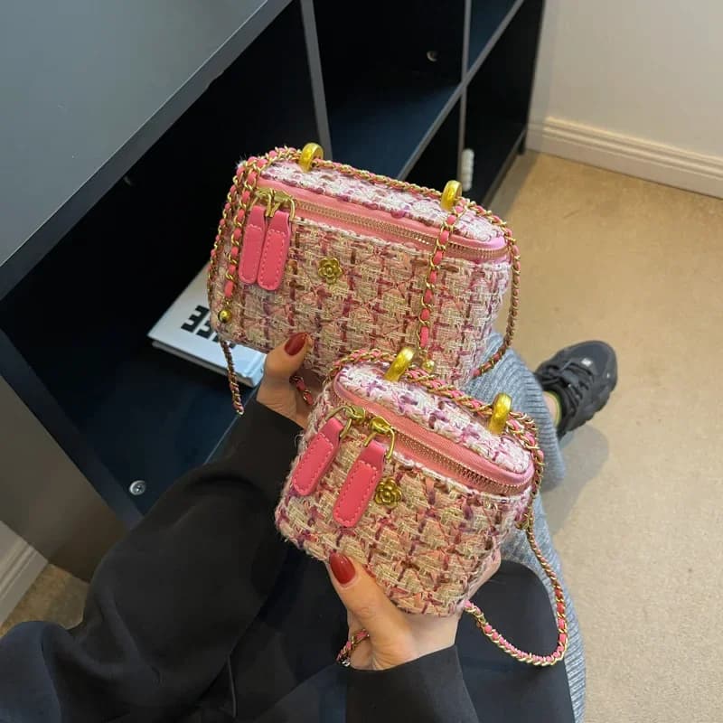 Borse a tracolla da donna 2023 borsa a tracolla di nicchia di moda popolare catena di lana piccola borsa quadrata borse e borsette alla moda