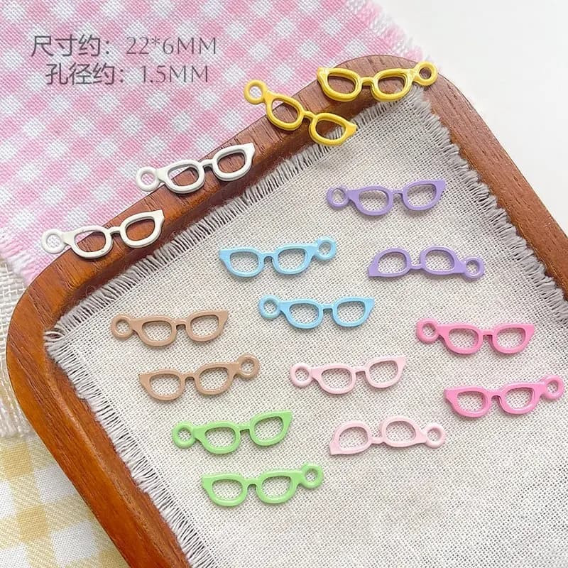 10 montature per occhiali colorate in lega, occhiali da sole, pendenti carini, materiali per accessori per gioielli con perline fatti a mano fai da te