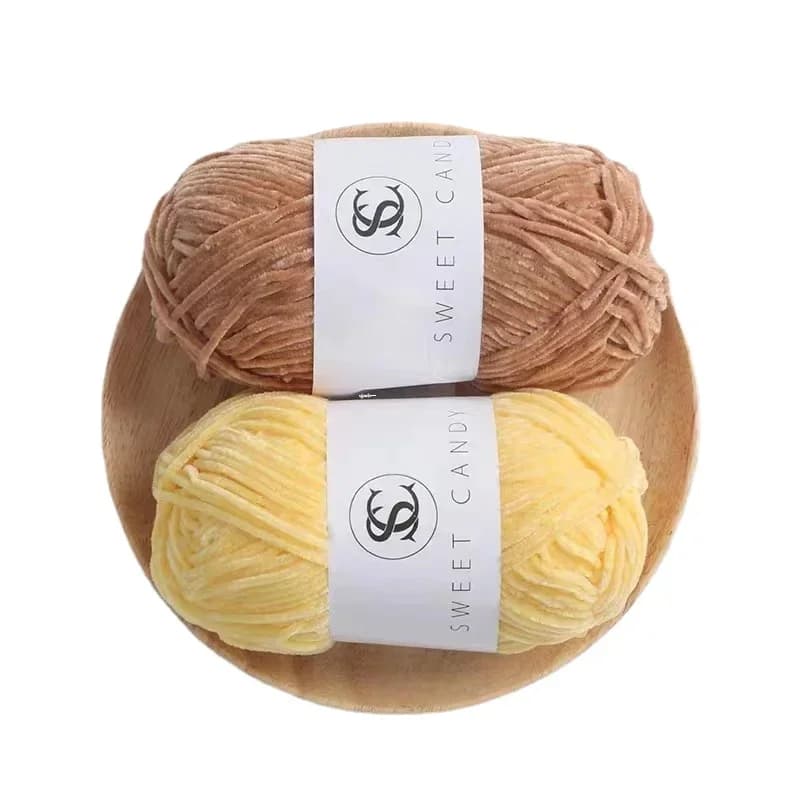Lana ciniglia 2mm Golden Velvet Wool Ball Golden Silk Edelweiss Handmade Fabric DIY Material Doll Pendant 40g 148m
