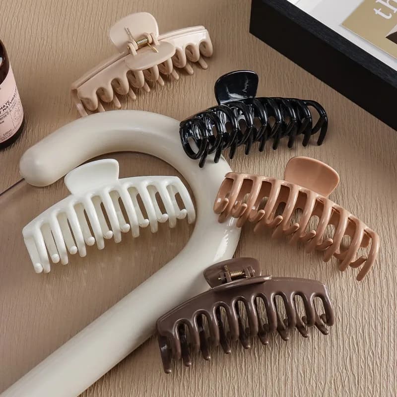 Silicone Rubber Solid Color Hair Claws for Women Girls Summer Nonslip Large Crab Hair Clip Barrette Headwear Hair Accessories