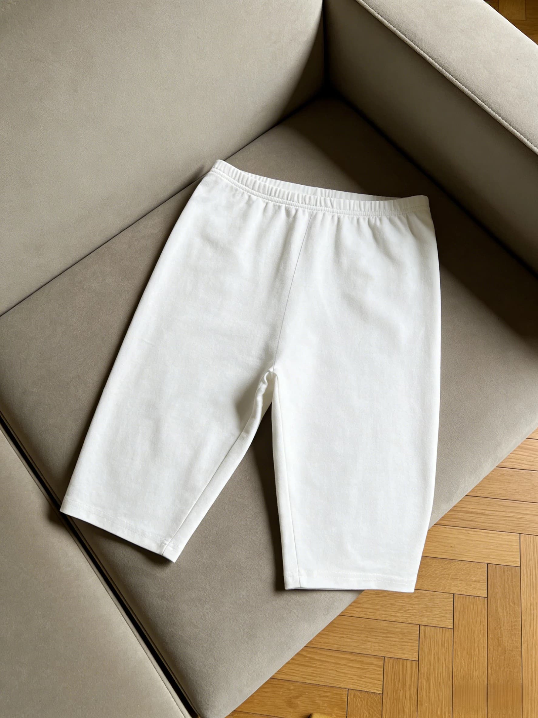Pantaloncini da donna con elastico in vita, lunghezza al ginocchio, casual, in misto cotone, stile biker.