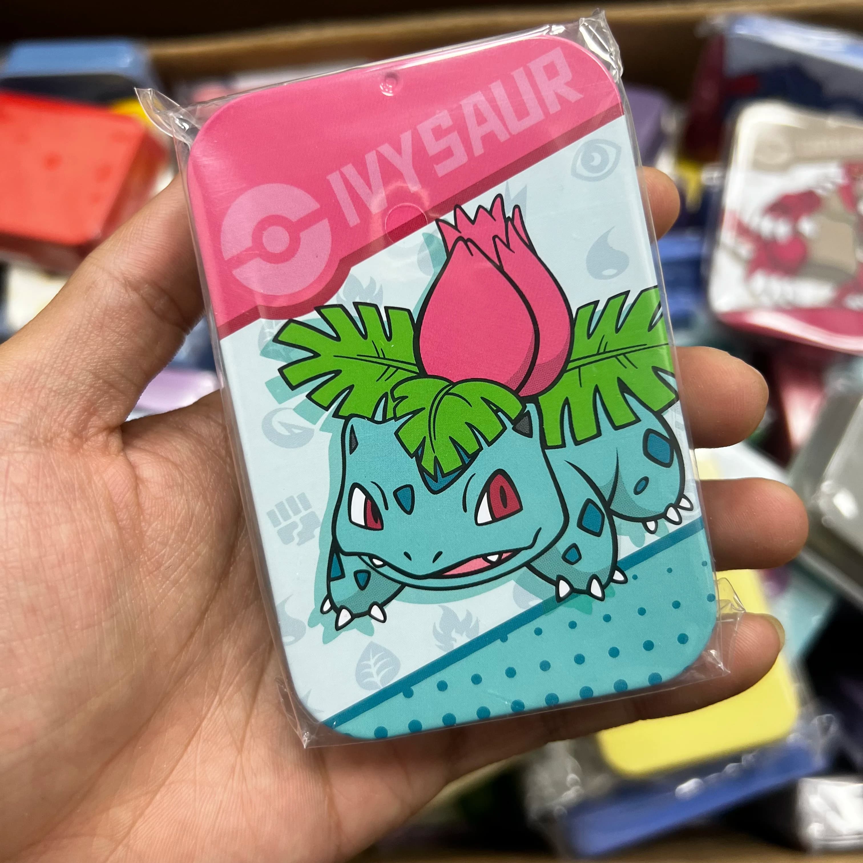Storage Damage Indicators, Genuine Pokemon Travel Collection Gift Box, Iron Box Style, Random Pokemon Related Tin Box