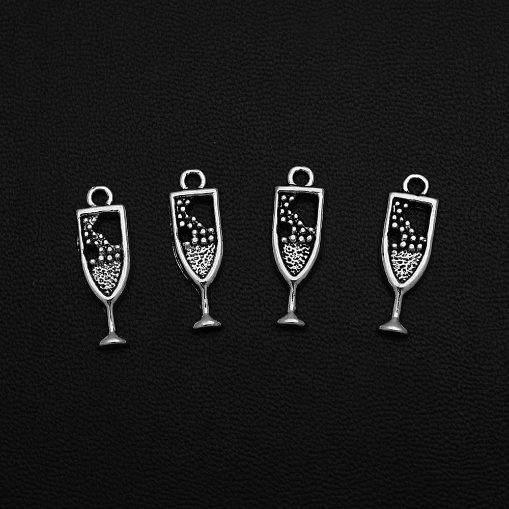 30 pz/lotto-7x20mm Uva Bicchiere di Vino Pendenti con Ciondoli Per Gioielli Fai Da Te Che Fanno Risultati Forniture Accessori All'ingrosso Articoli All'ingrosso