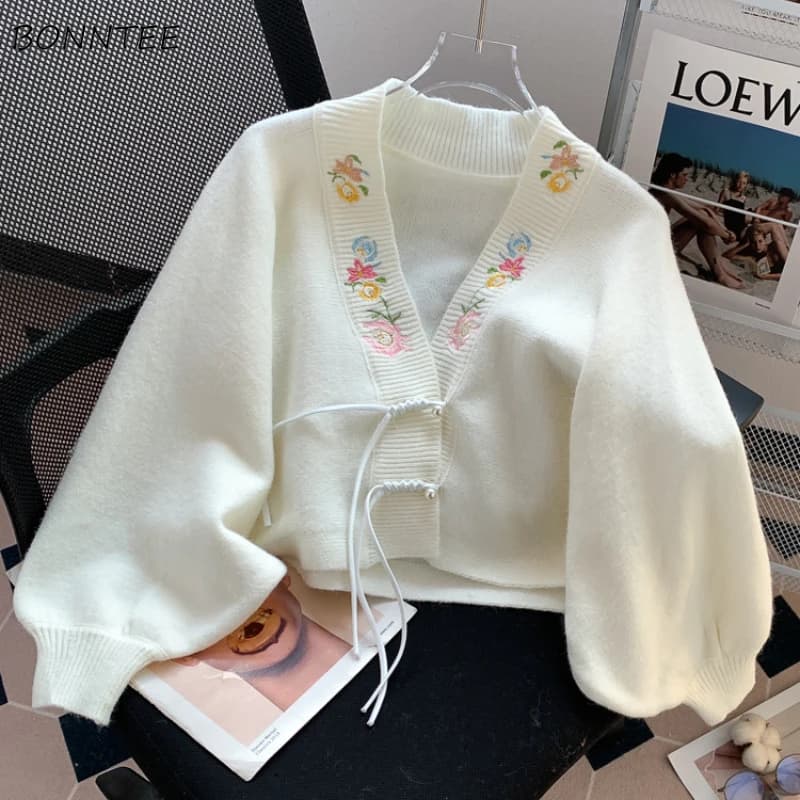 Cardigan da donna con scollo a V nuovo stile cinese con ricamo design trendy capispalla tutto-fiammifero lavorato a maglia delicato elegante autunno accogliente chic