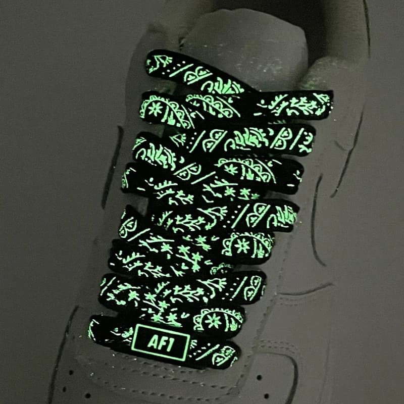 Lacci luminosi Lacci per scarpe piatti con bagliore notturno per scarpe da ginnastica Prom Party Lacci per scarpe Accessori per scarpe Stringhe per uomo e donna