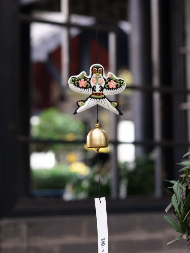 Hand Embroidery DIY Material Kit Koi Fish Swallow Chinese Style Peace Bronze Bell Wind Chimes Self Embroidery Car Hanging Gifts