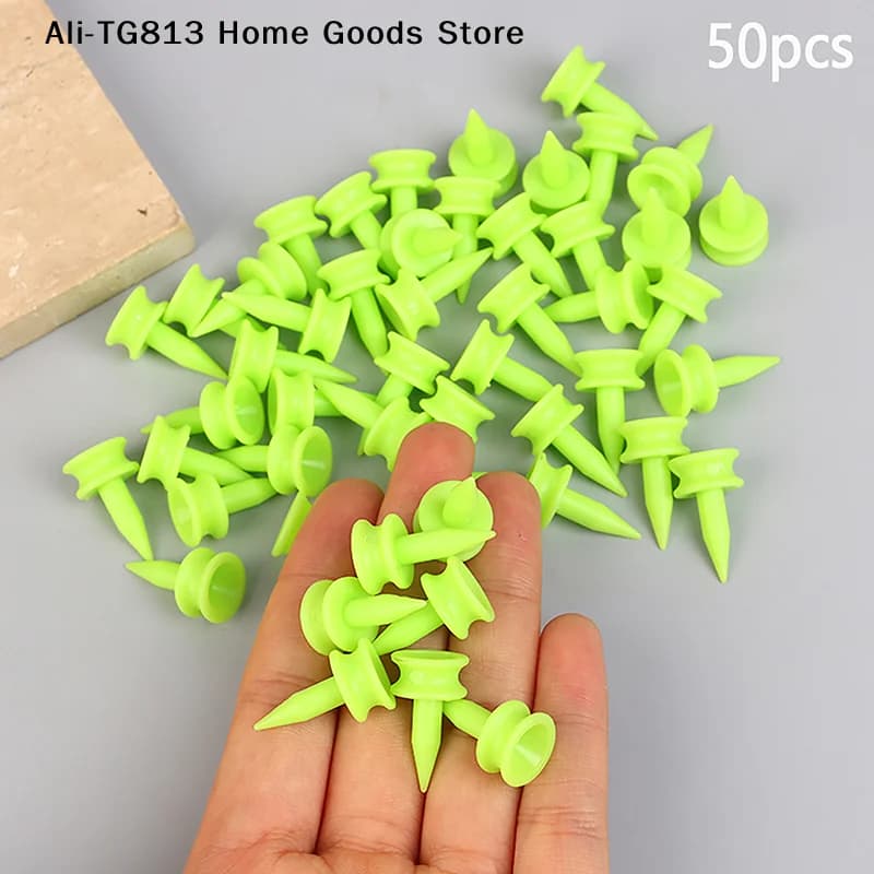 [TG813] Confezione da 50 Pezzi Tee da Golf Professionali 25MM 0.98' Castle Green Accessorio per Golfisti Tee da Golf in Plastica Perfetti per il Teeing della Palla