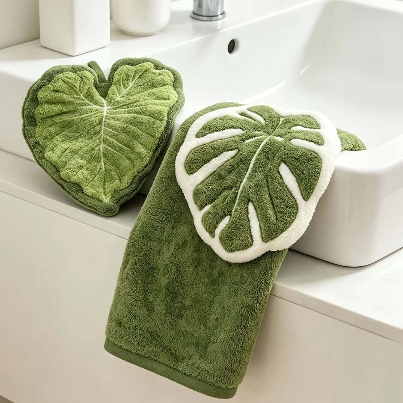 1pcs Leaf Shaped Kitchen/Bathroom Towels, With Hanging Hook Design, Suitable For Bathroom, Din