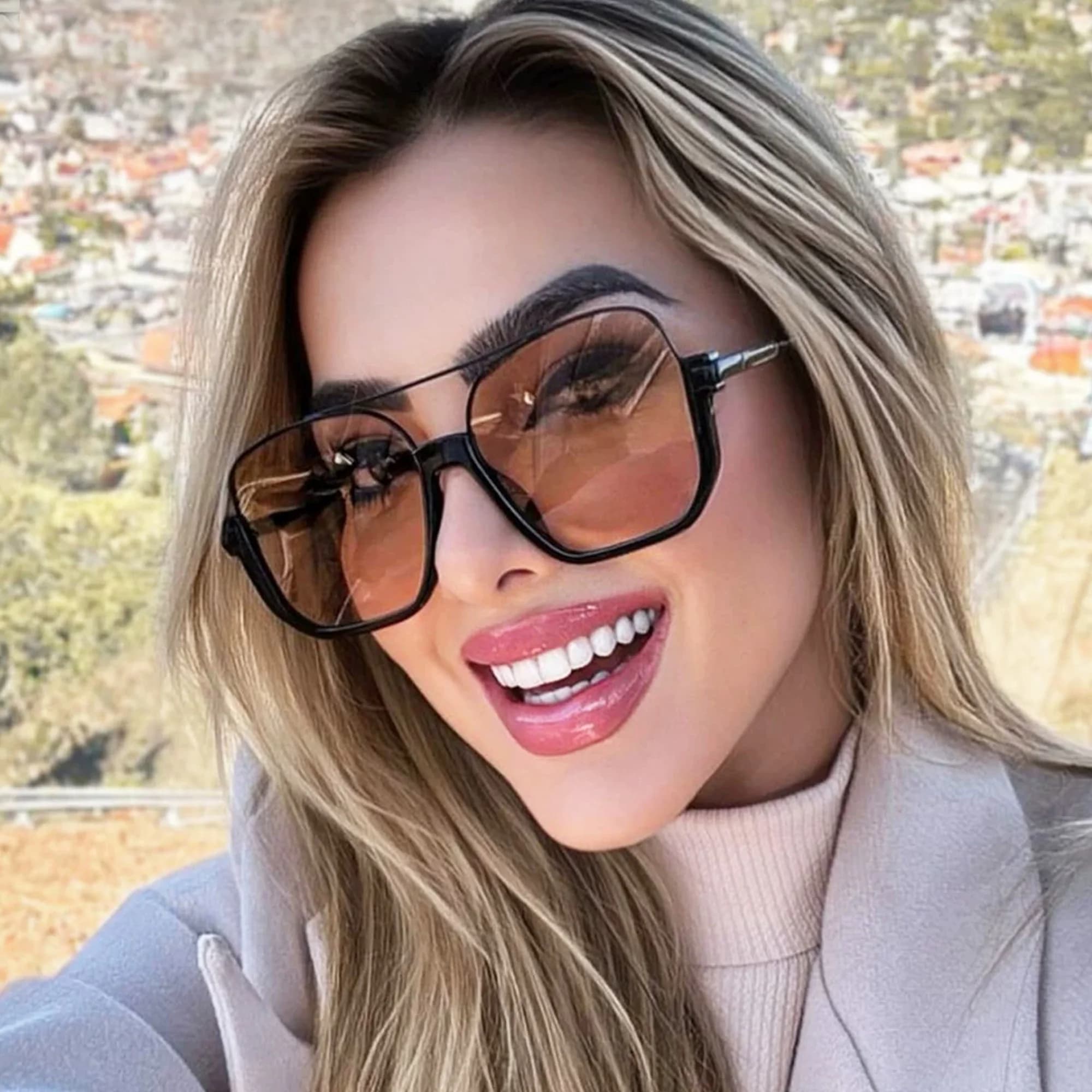 Fashion Glasses Trendy Sun Glasses Double Bridge Square Frame Sunglasses Oversized Fashion Shades Retro Sunnies for Women