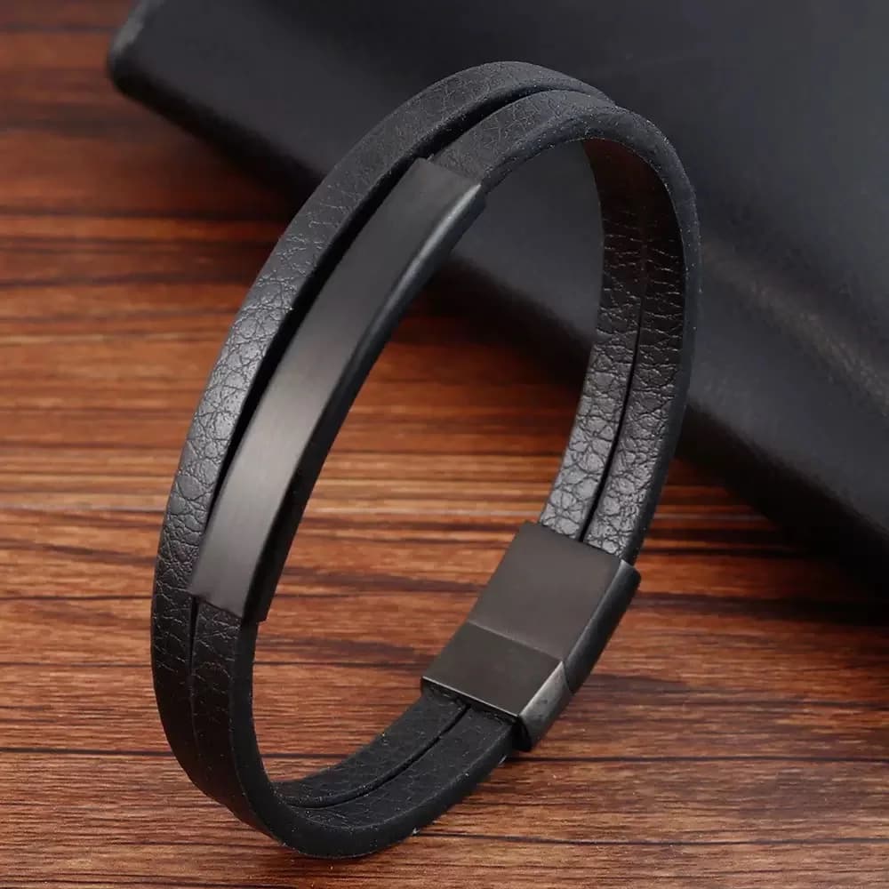 Bracciale in Pelle a Doppio Strato per Uomo, Braccialetto in Acciaio Inossidabile, Chiusura Magnetica, Gioiello Minimalista Casual da Regalo