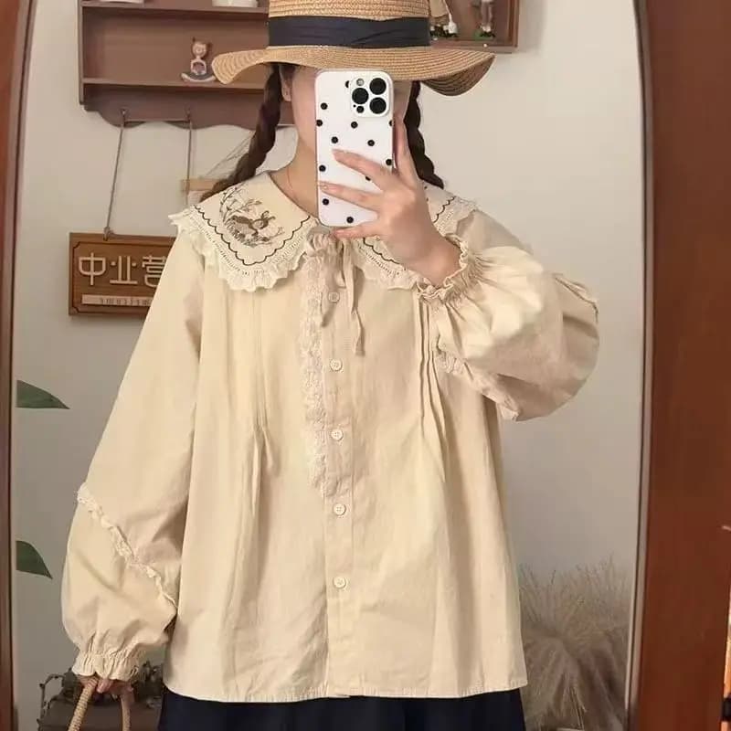 Onalippa 2025 Camicia con bordo foglia di loto Colletto per bambola ricamato in pizzo allentato Camicia base con ricamo pesante squisita Camicia a strati