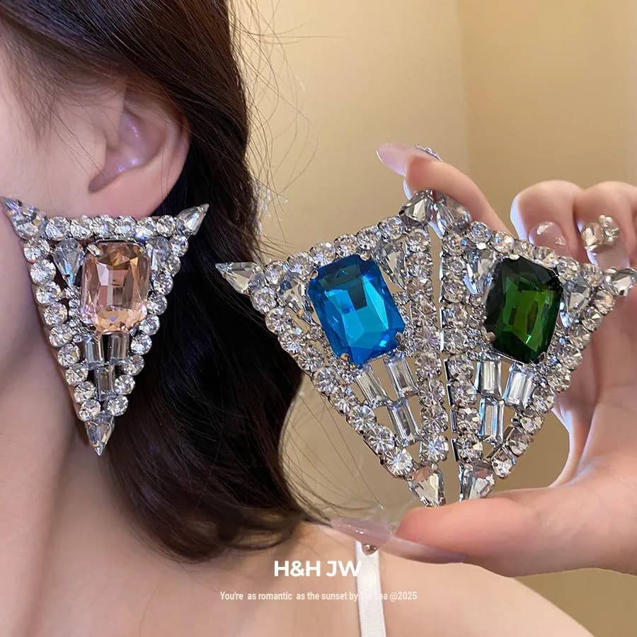 Silver Needle Diamond Square Triangle Earrings European and American Simple Fashion Exquisite Earrings Light Luxury Premium Earrings