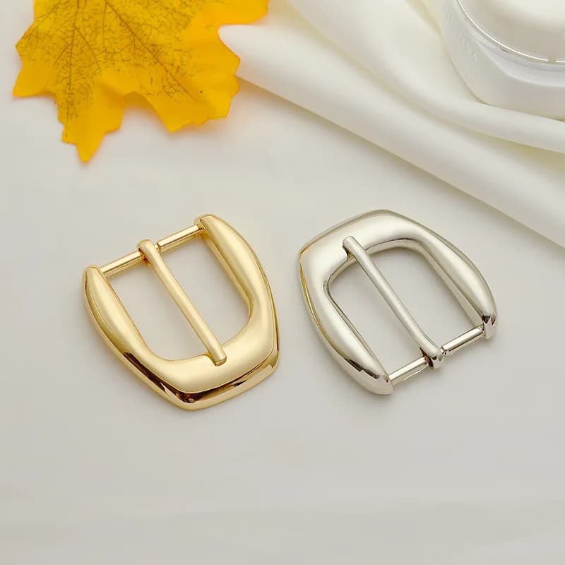 Fibbie per cinture alla moda Fibbie ad ardiglione in metallo massiccio color oro brillante da 30 mm per cinture da donna